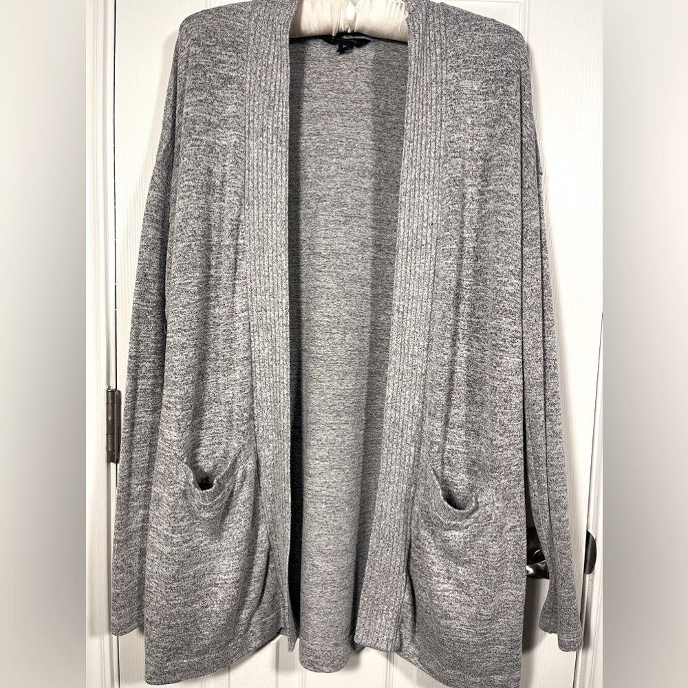 Banana Republic Two Pocket Cardigan Lightweight Gray Womens Size Medium